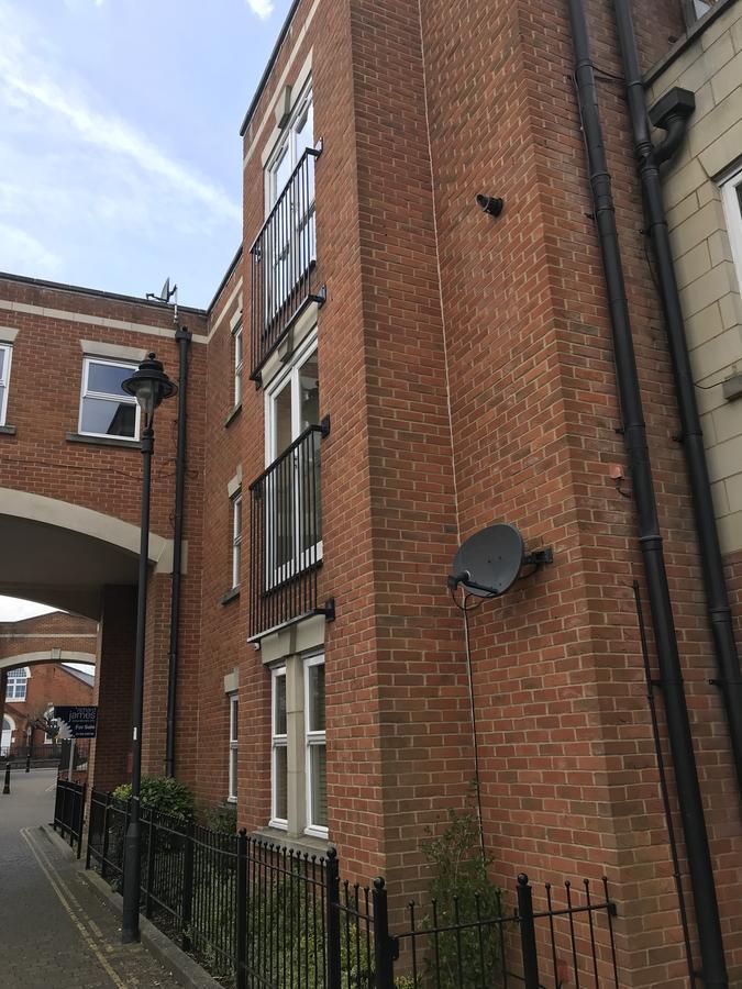 Godwin Court 21 Apartment Swindon Bagian luar foto